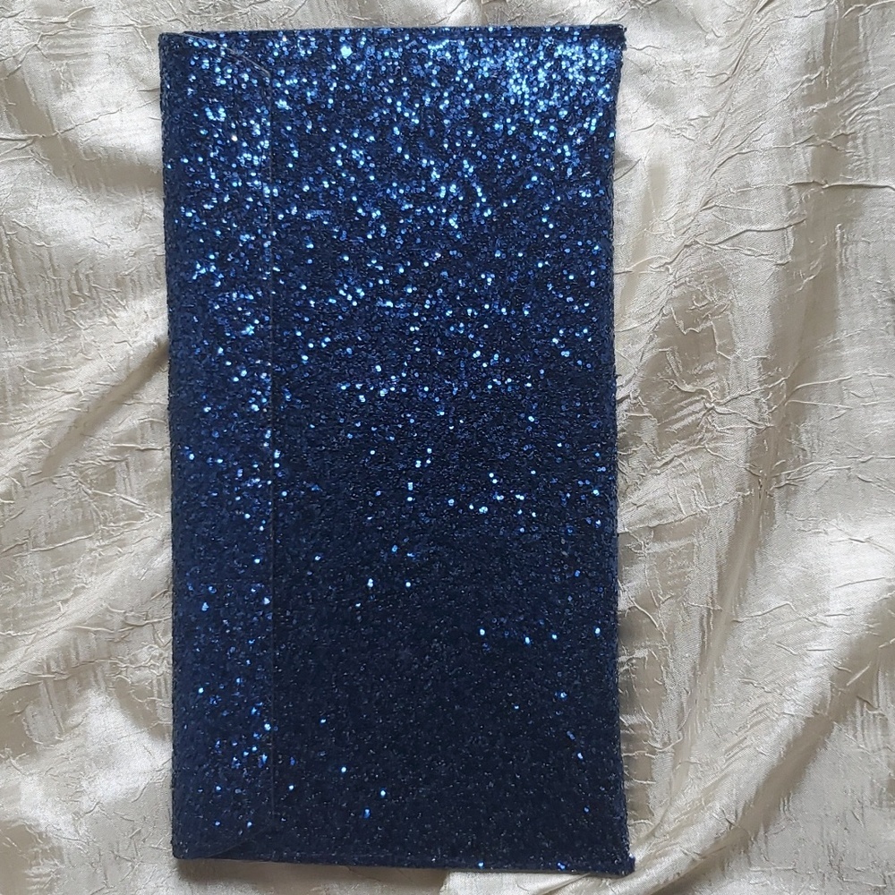 Estee Lauder glittery dark blue envelope clutch - Picture 2 of 6